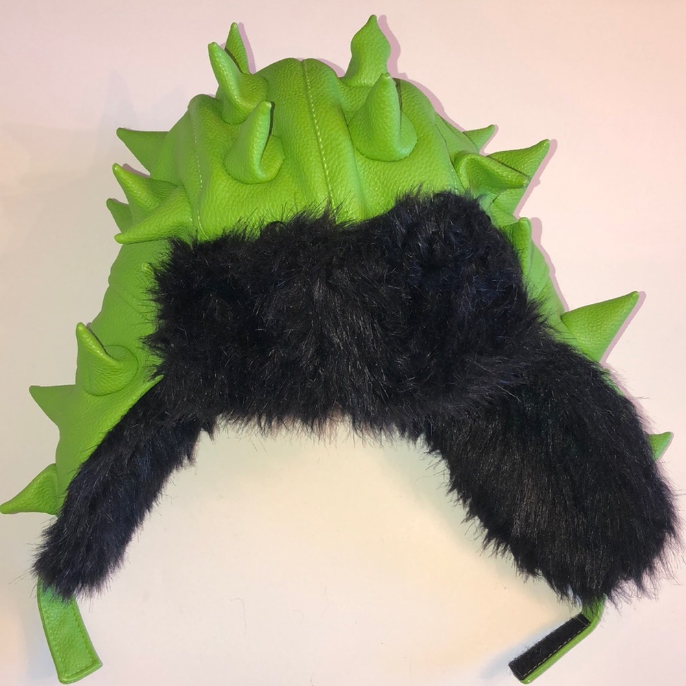 Green Spike hat